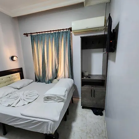 Mevlevi Hotel *