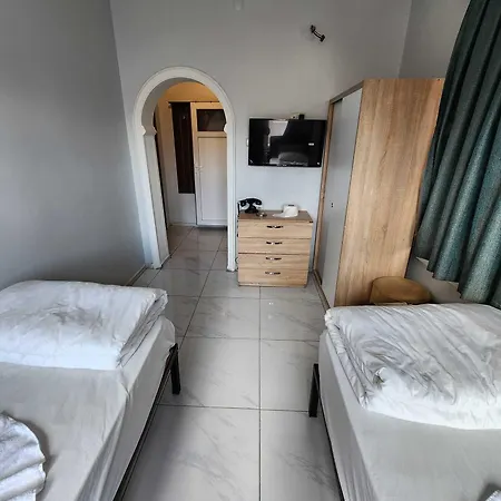 Mevlevi Hotel *